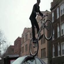 STAGE TUBE: Cirque Éloize iD and Funemployed Chicago Present 'The Commute'
